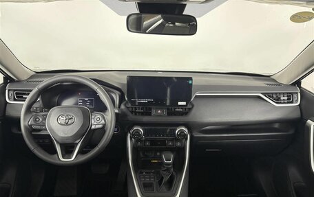 Toyota RAV4, 2025 год, 4 500 000 рублей, 13 фотография