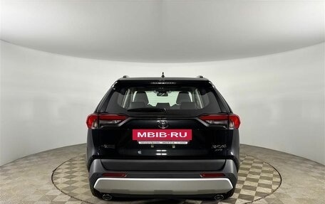 Toyota RAV4, 2025 год, 4 500 000 рублей, 6 фотография