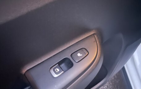 KIA Rio IV, 2018 год, 1 550 000 рублей, 17 фотография