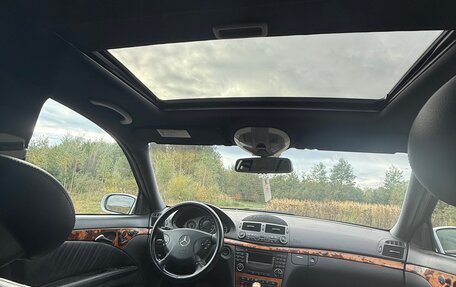 Mercedes-Benz E-Класс, 2003 год, 710 000 рублей, 3 фотография