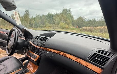 Mercedes-Benz E-Класс, 2003 год, 710 000 рублей, 9 фотография