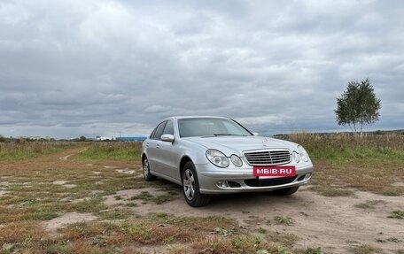Mercedes-Benz E-Класс, 2003 год, 710 000 рублей, 6 фотография