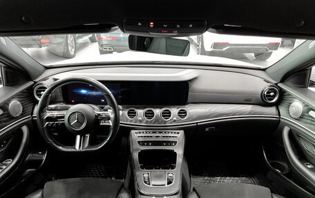 Mercedes-Benz E-Класс, 2020 год, 4 650 000 рублей, 18 фотография