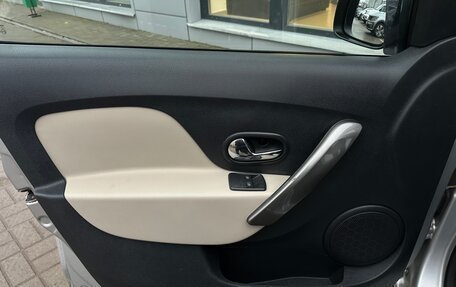 Renault Logan II, 2014 год, 555 000 рублей, 5 фотография