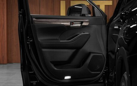 Toyota Highlander, 2025 год, 5 980 000 рублей, 9 фотография