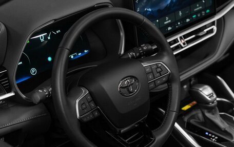 Toyota Highlander, 2025 год, 5 980 000 рублей, 12 фотография