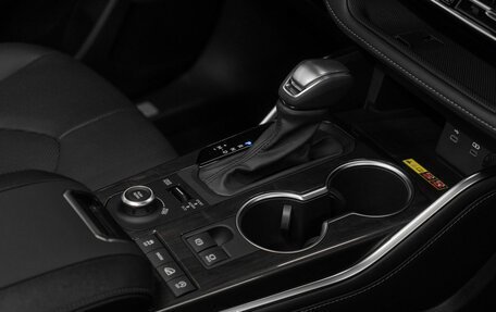 Toyota Highlander, 2025 год, 5 980 000 рублей, 24 фотография