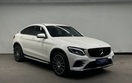 Mercedes-Benz GLC Coupe, 2017 год, 3 350 000 рублей, 2 фотография