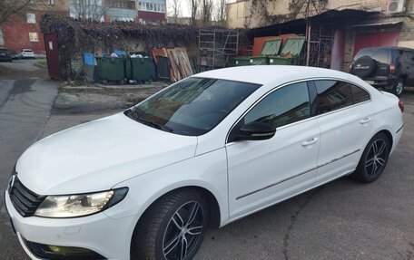 Volkswagen Passat CC I рестайлинг, 2013 год, 1 200 000 рублей, 2 фотография