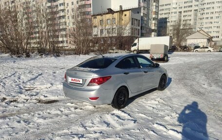 Hyundai Solaris II рестайлинг, 2012 год, 670 000 рублей, 5 фотография