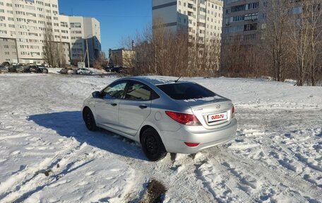 Hyundai Solaris II рестайлинг, 2012 год, 670 000 рублей, 7 фотография