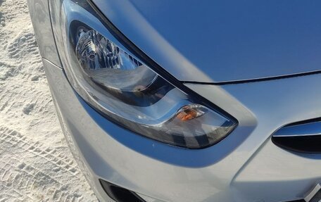 Hyundai Solaris II рестайлинг, 2012 год, 670 000 рублей, 25 фотография