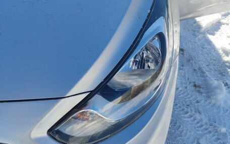 Hyundai Solaris II рестайлинг, 2012 год, 670 000 рублей, 26 фотография