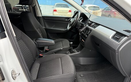 Skoda Rapid I, 2016 год, 1 250 000 рублей, 22 фотография