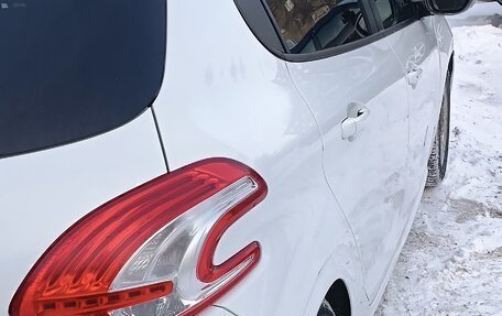 Peugeot 208 II, 2013 год, 620 000 рублей, 5 фотография