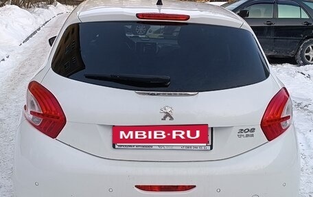 Peugeot 208 II, 2013 год, 620 000 рублей, 2 фотография