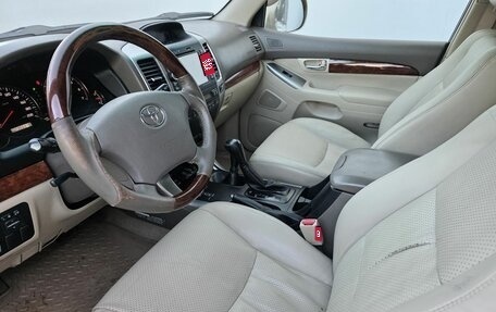 Toyota Land Cruiser Prado 120 рестайлинг, 2006 год, 1 780 000 рублей, 9 фотография