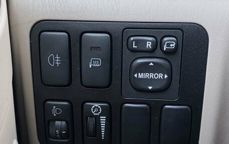 Toyota Land Cruiser Prado 120 рестайлинг, 2006 год, 1 780 000 рублей, 16 фотография