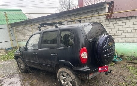 Chevrolet Niva I рестайлинг, 2004 год, 250 000 рублей, 2 фотография