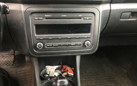 Skoda Roomster, 2010 год, 500 000 рублей, 3 фотография