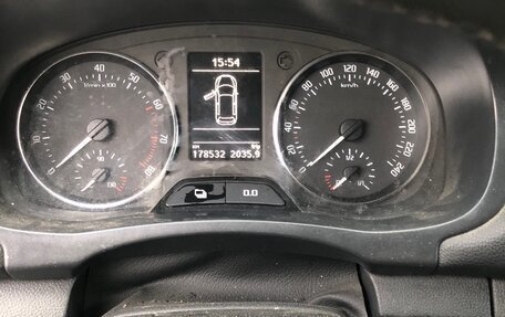 Skoda Roomster, 2010 год, 500 000 рублей, 5 фотография