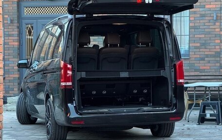 Mercedes-Benz V-Класс, 2016 год, 4 600 000 рублей, 5 фотография