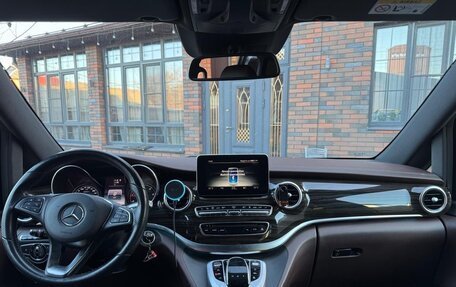 Mercedes-Benz V-Класс, 2016 год, 4 600 000 рублей, 7 фотография