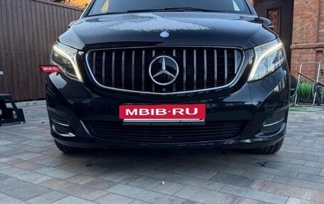 Mercedes-Benz V-Класс, 2016 год, 4 600 000 рублей, 10 фотография