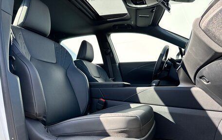 Lexus RX IV рестайлинг, 2025 год, 7 700 000 рублей, 16 фотография