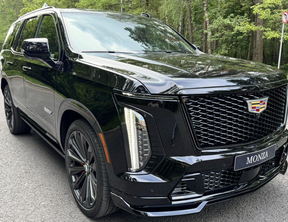 Cadillac Escalade V, 2025 год, 26 800 000 рублей, 1 фотография