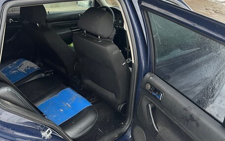 Volkswagen Golf IV, 2002 год, 170 000 рублей, 8 фотография