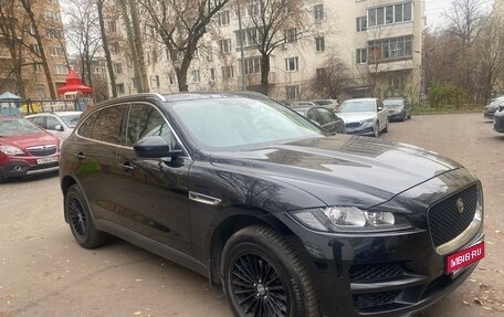 Jaguar F-Pace, 2016 год, 2 000 000 рублей, 1 фотография