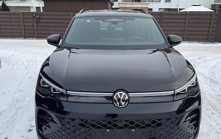 Volkswagen Tiguan, 2025 год, 5 000 000 рублей, 1 фотография