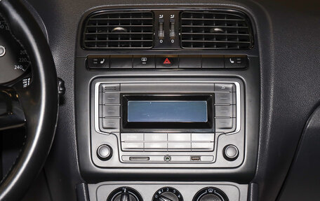 Volkswagen Polo VI (EU Market), 2016 год, 889 000 рублей, 13 фотография