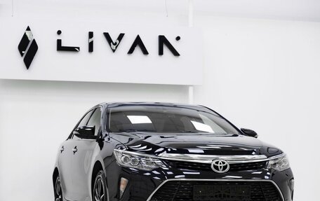 Toyota Camry, 2018 год, 2 099 000 рублей, 5 фотография