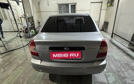 Hyundai Accent II, 2005 год, 390 000 рублей, 6 фотография