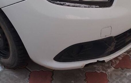 Renault Logan II, 2016 год, 600 000 рублей, 3 фотография