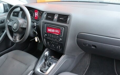 Volkswagen Jetta VI, 2015 год, 1 299 000 рублей, 11 фотография