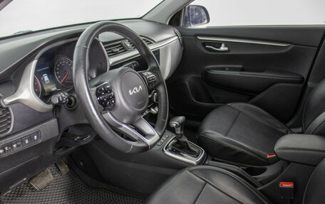 KIA Rio IV, 2022 год, 1 880 000 рублей, 10 фотография