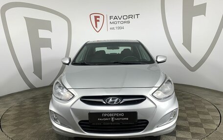 Hyundai Solaris II рестайлинг, 2010 год, 699 000 рублей, 2 фотография