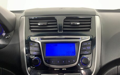 Hyundai Solaris II рестайлинг, 2010 год, 699 000 рублей, 11 фотография