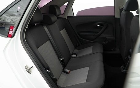 Volkswagen Polo VI (EU Market), 2015 год, 898 097 рублей, 7 фотография