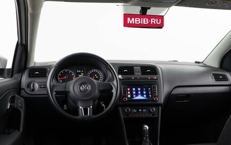 Volkswagen Polo VI (EU Market), 2015 год, 898 097 рублей, 6 фотография