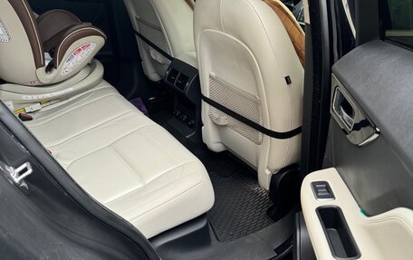 Jaguar F-Pace, 2016 год, 2 000 000 рублей, 12 фотография