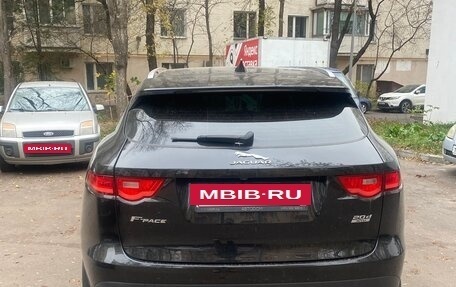 Jaguar F-Pace, 2016 год, 2 000 000 рублей, 4 фотография