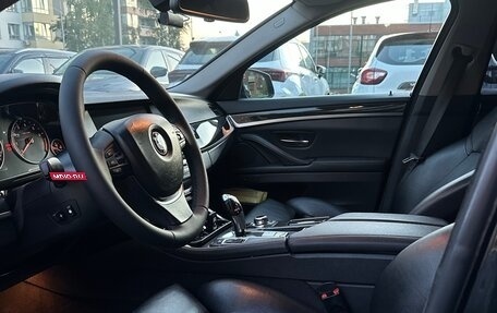 BMW 5 серия, 2011 год, 1 620 000 рублей, 12 фотография