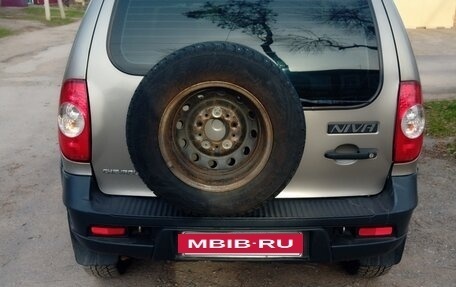 Chevrolet Niva I рестайлинг, 2016 год, 545 000 рублей, 6 фотография