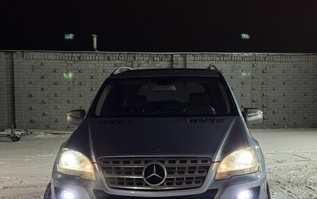 Mercedes-Benz M-Класс, 2009 год, 1 400 000 рублей, 1 фотография