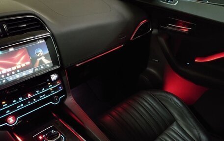 Jaguar F-Pace, 2017 год, 4 500 000 рублей, 35 фотография