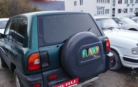 Toyota RAV4, 1998 год, 525 000 рублей, 4 фотография